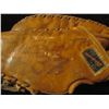 Image 2 : Trappers Ball Glove (Winmore) – Signed - Toronto #37