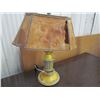 Image 1 : Electric lamp