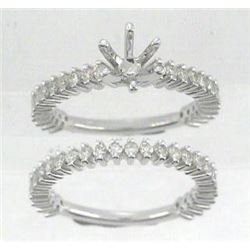 14K White Gold 1.09CTW Diamond Wedding Ring Set - REF-105Y5X
