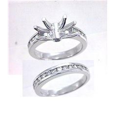 14K White Gold 0.84CTW Diamond Wedding Ring Set - REF-140Y3X