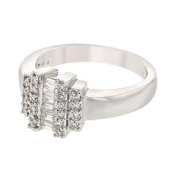 18K WhiteGold 0.5CTW Baguette Fashion Ring - REF-129N2A