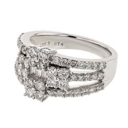 18K WhiteGold 1.53CTW Baguette Fashion Ring - REF-215X9Y