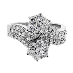 Baugette & Diamond Fashion Ring in 18K White Gold - REF-190A8N