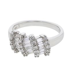 18K WhiteGold 0.85CTW Baguette Fashion Ring - REF-127H3W