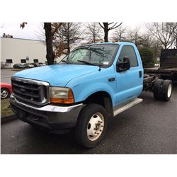 2001 FORD F-550 XLT SUPERDUTY, 2 DOOR CHASSIS, BLUE, VIN # 1FDAF57F51EB19477