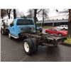 Image 2 : 2001 FORD F-550 XLT SUPERDUTY, 2 DOOR CHASSIS, BLUE, VIN # 1FDAF57F51EB19477