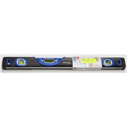 MASTERCRAFT DIGITAL LEVEL WITH BACK LIT LCD