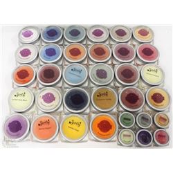 OVER 30+ NEW SCENTSY WAXES. ASSORTED SCENTS