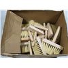 Image 1 : LOT OF 9 WHITEWASH 6" BRUSHES