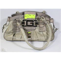 GUESS PURSE