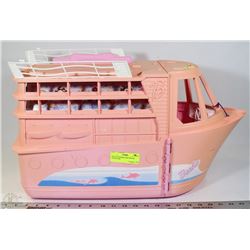 VINTAGE BARBIE PINK DREAM CRUISE SHIP