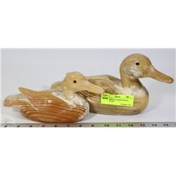 SET OF VINTAGE HANDCARVED WOOD DUCKS