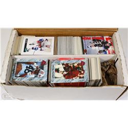 BOX OF ASSORTED HOCKEY CARDS, ROOKIE TRADED SET