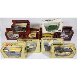 FLAT OF MATCHBOX DIE CAST TOYS, TOTAL OF 10