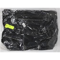 NEW BLACK HANDBAG