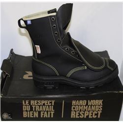 PAIR OF ROYER HIGH CUT CSA APPROVED METATARSAL