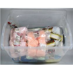 XLARGE TOTE OF YARN & NEEDLES