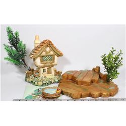 VINTAGE PENDELFIN - TOWN HOUSE, DOCK & BATHTUB