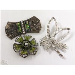 VINTAGE BROOCHES