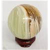 Image 1 : #86 GREEN ONYX POLISH SPHERE  BALL 1.5" (157.8G)