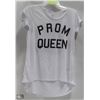 Image 1 : LOT OF 2 "PROM QUEEN" LADIES TSHIRTS