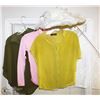 Image 1 : LOT OF 4 ITEMS OF WOMENS CLOTHING SIZE UNKNOWN