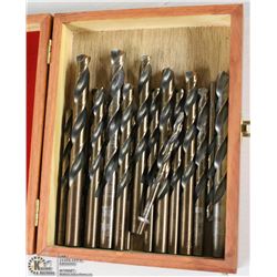 BOX W/ 22 INDUSTRIAL SP HIGH SPEED DRILL BITS