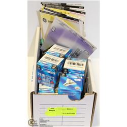 BOX OF GE QUARTS 5 LIGHTS AND TAL CONSTANT COLOR