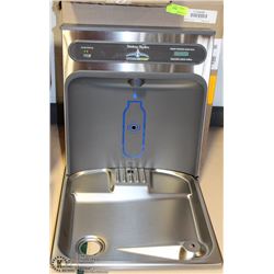 HALSEY TAYLOR HYDRO BOOST WATER FOUNATIN