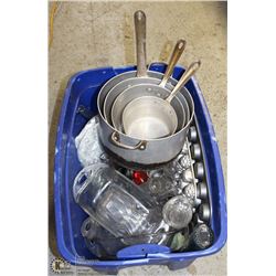 BIN OF ASST GLASSWARES AND SMALL POT SET