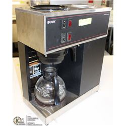 BUNN COFFEE MACHINE WITH POT