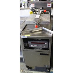 HENNY PENNY PRESSURE COOKER DEEP FRYER