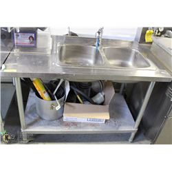STAINLESS STEEL DOUBLE SINK
