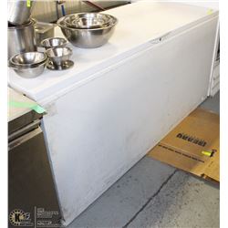 FRIGIDAIRE GALLERY TOP OPEN DEEP FREEZE