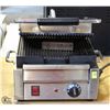 Image 1 : OMCAN PANINI GRILL 16"X15"X10"
