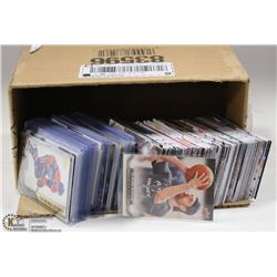 LOT OF APPROX 300 UPPER DECK HOCKEY 2015-2016