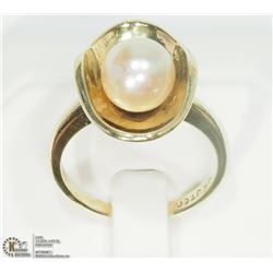 #21-10K YELLOW GOLD CULTURED PEARL RING SIZE 6.5