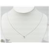 Image 2 : #27-14K WHITE GOLD DIAMOND SOLITAIRE NECKLACE