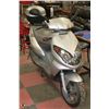 Image 1 : 2006 DERBI BOULEVARD SCOOTER 150CC
