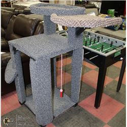 52"H DOUBLE CAT STAND/PERCH