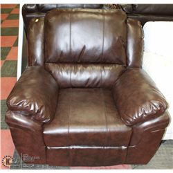 NEW BROWN LEATHERETTE ELECTRIC RECLINING CHAIR