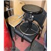 Image 1 : LOT OF ASSORTED CHAIRS/STOOLS