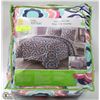 Image 1 : MAINSTAYS FOR KIDS 3 PC DBL/QUEEN COMFORTER SET