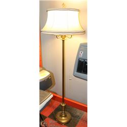BRASS BOTTOMED ANTIQUE FLOOR LAMP