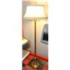 Image 1 : BRASS BOTTOMED ANTIQUE FLOOR LAMP