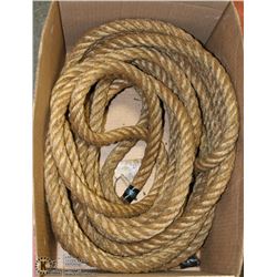 BOX W/NEW HEAVY DUTY ROPE - 30 M LONG