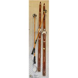 ANTIQUE WOODEN BONNA NOR TURSKI SKIS