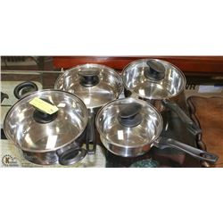 4 PC COOKWARE SET