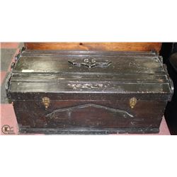 VINTAGE CUSTOM MADE STORAGE TREASURE CHEST