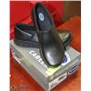 Image 1 : DR SCHOLLS SIZE 8 SHOES